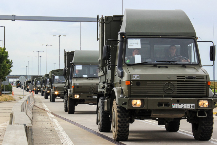 Katonai konvojok közlekedésére kell számítani jövő hét péntekig az ország útjain