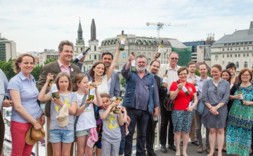 Megalapították a Jószolgálat-díjat a szociális munka elismerésére