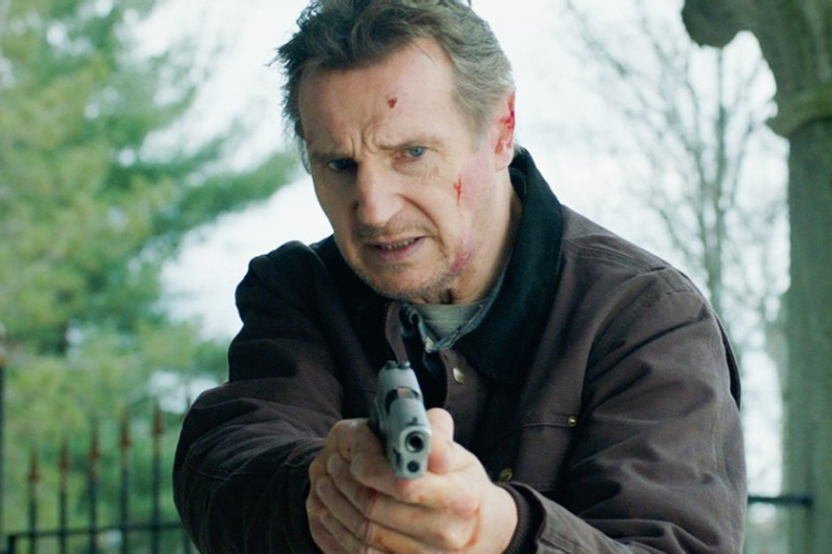 Liam Neeson thrillere tartja magát az észak-amerikai mozis toplista csúcsán