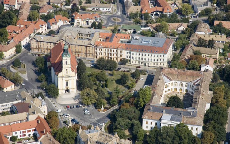 Folytatódik a hárommilliárd forintos infrastruktúra-fejlesztés Szekszárdon